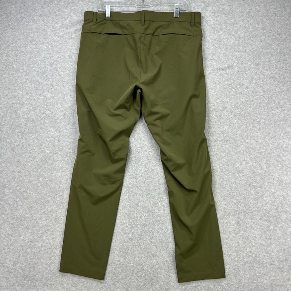 Fabletics The‎ Only Pants Mens 35x30* Army Green Stretch Active Performance Golf - Picture 2 of 8